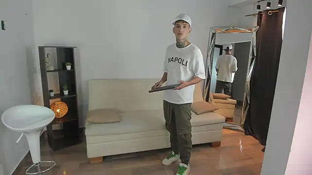 Darwinstark_ Show Webcam