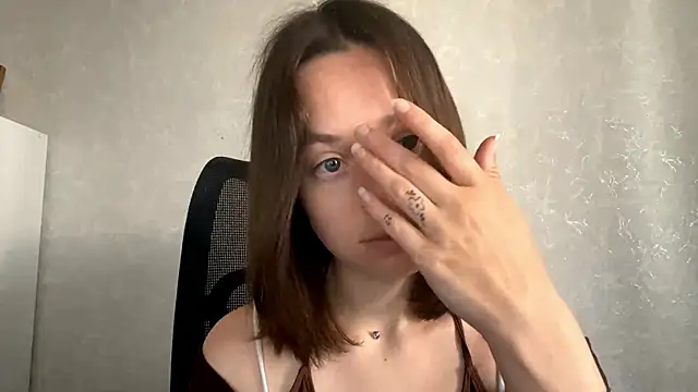 LisaSunrise – Naživo XXX chat