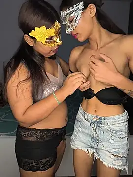 عرض كام Kayra_queenx
