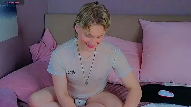 cumboydollのウェブカメラショー