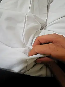 Show modela fjzix na web-kameri
