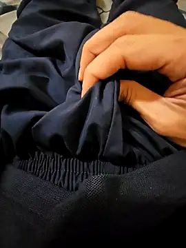 fjzix 在線直播表演