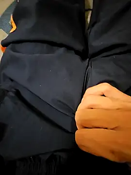fjzix 在線直播表演