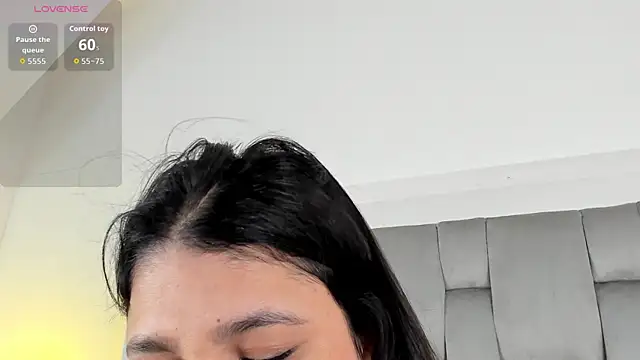 Živá chatovací místnost sofia__thompson