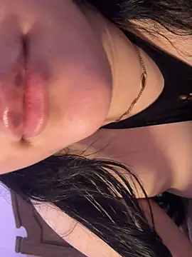 QueenRima99 Adlı Modelin Web Kamerası Şovu