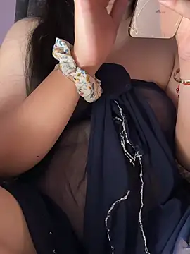 הופעת וובקאם של Sweet_Maram