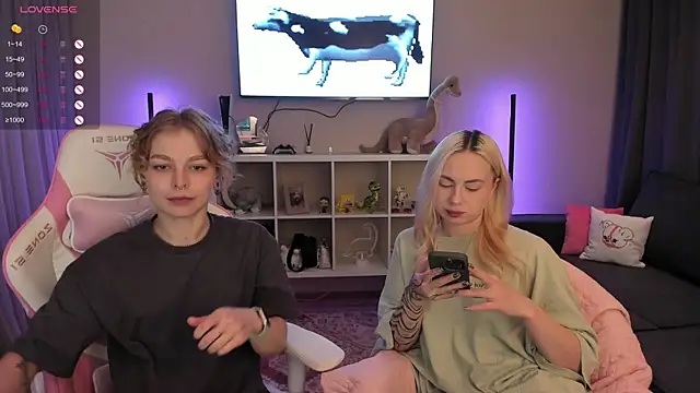 Enjoyment_place's Live XXX Chat