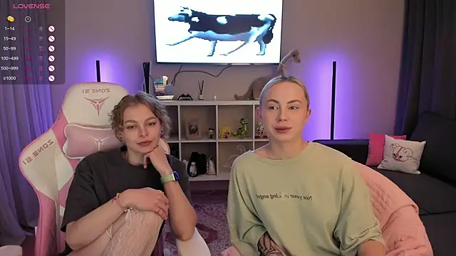 XXX chat uživo modela Enjoyment_place