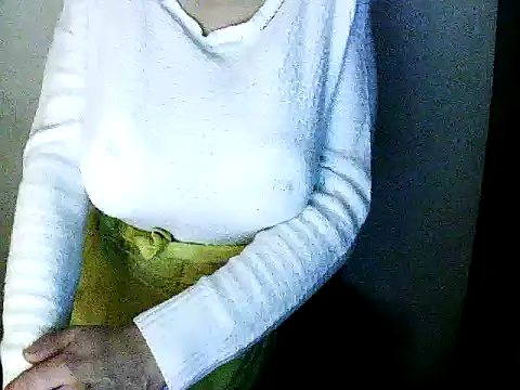 flayeyena Show in webcam