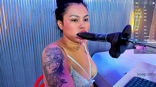 brunette_zoe Pertunjukan Webcam