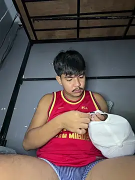 Dylannn_30 Show Webcam