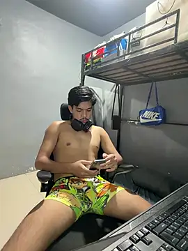 Dylannn_30 Webcamshow