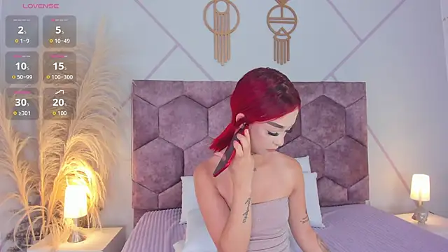 Chat XXX en directo de _bella_rossee_