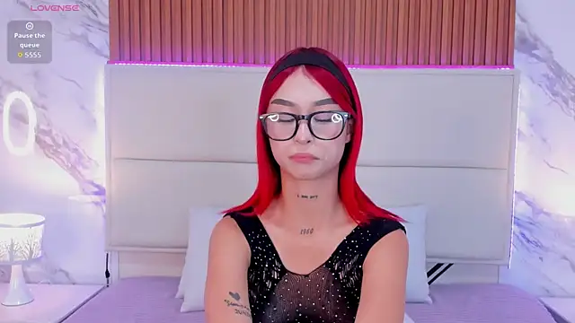 Czat XXX na żywo – _bella_rossee_