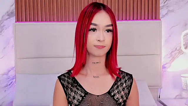 Czat XXX na żywo – _bella_rossee_