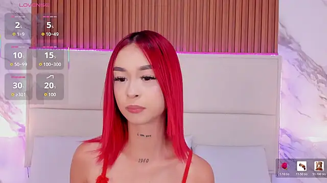 Chat +18 de _bella_rossee_ ao vivo