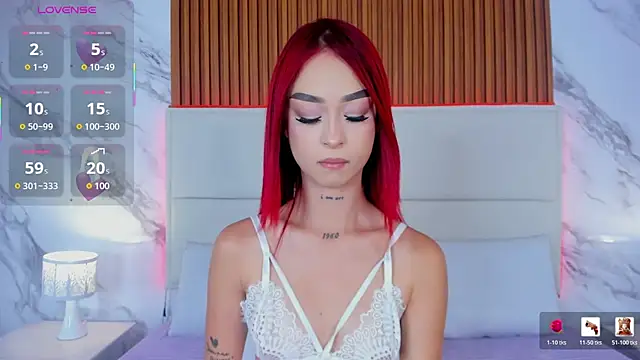 _bella_rossee_'s Live XXX Chat