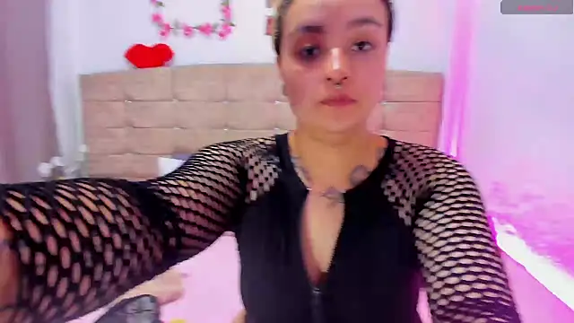 Catherine_And_Tara Webcamshow