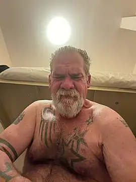 Caesar_Baxtern Webbikameraesitys