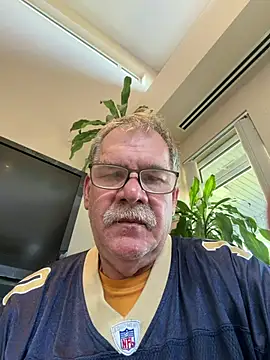 Caesar_Baxter's Webcam Show