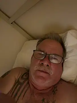 عرض كام Caesar_Baxter