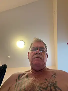Caesar_Baxter – webcam-show