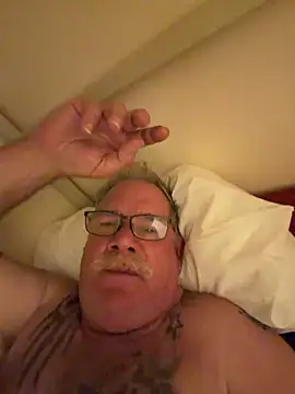 Caesar_Baxter's Webcam Show