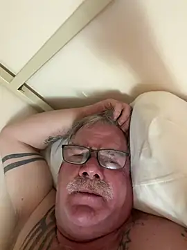 Caesar_Baxter webkamerás műsora