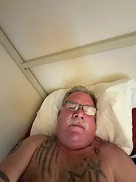 Show de Caesar_Baxter na webcam
