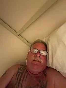 Caesar_Baxter's Webcam Show