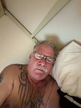 Caesar_Baxter Webcam show