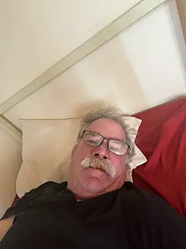 Caesar_Baxter Show in webcam