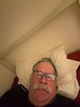 Caesar_Baxter webkamerás műsora
