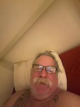 Show modela Caesar_Baxter na web-kameri