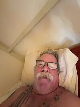 Caesar_Baxter webkamerás műsora