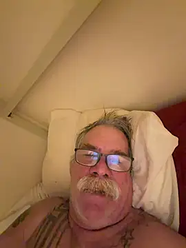 Caesar_Baxterのウェブカメラショー