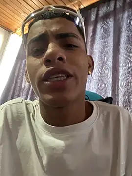 Antonelo_blake Show in webcam