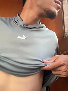 Guillermo618's Webcam Show