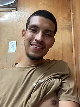 Show de Guillermo618 na webcam