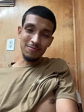 Guillermo618 Show in webcam