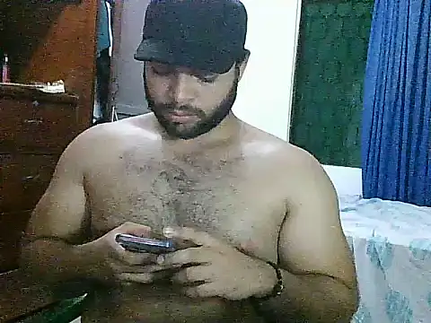 Bearmachin Show in webcam
