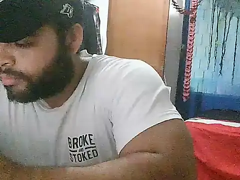 Bearmachin Show in webcam