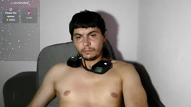 David_storm Pertunjukan Webcam