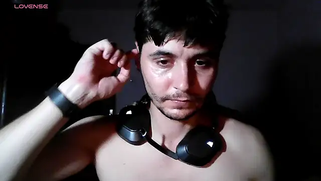 David_storm Pertunjukan Webcam