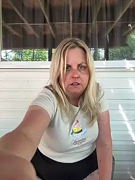 Milfshaker50: δωμάτιο απευθείας συνομιλίας
