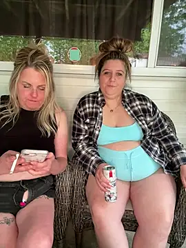 Milfshaker50's Webcam Show
