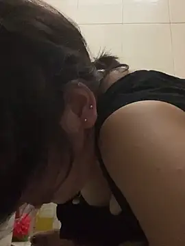 milkwine's Webcam Show