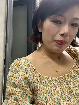 milkwine 网络视讯表演