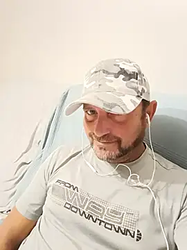 Pokazy przed kamerką – Frank20cmdura
