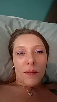 lickybaby26 Show in webcam